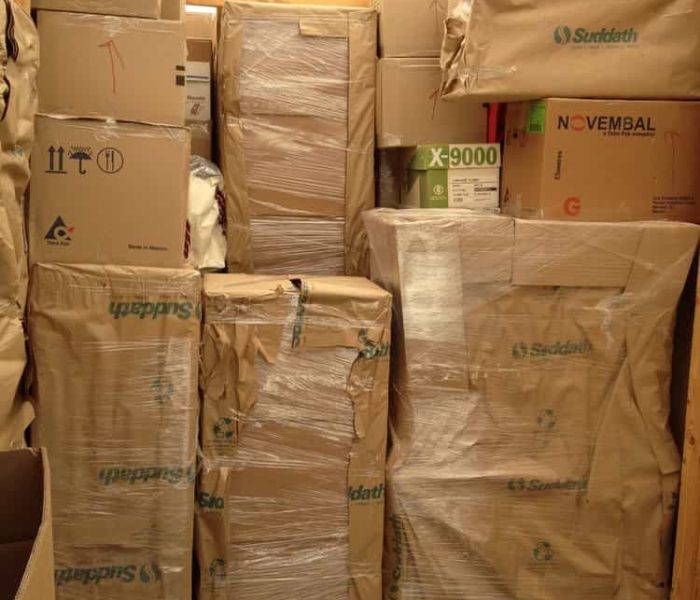 Pyramid Movers loading and stacking a POD for cross Country Move.